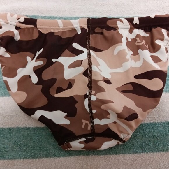VINTAGE 1" TYR SWIM BRIEF, BROWN CAMO, ASIAN SIZE "L" (Approx. 32") - Pre-Owned - Picture 2 of 8